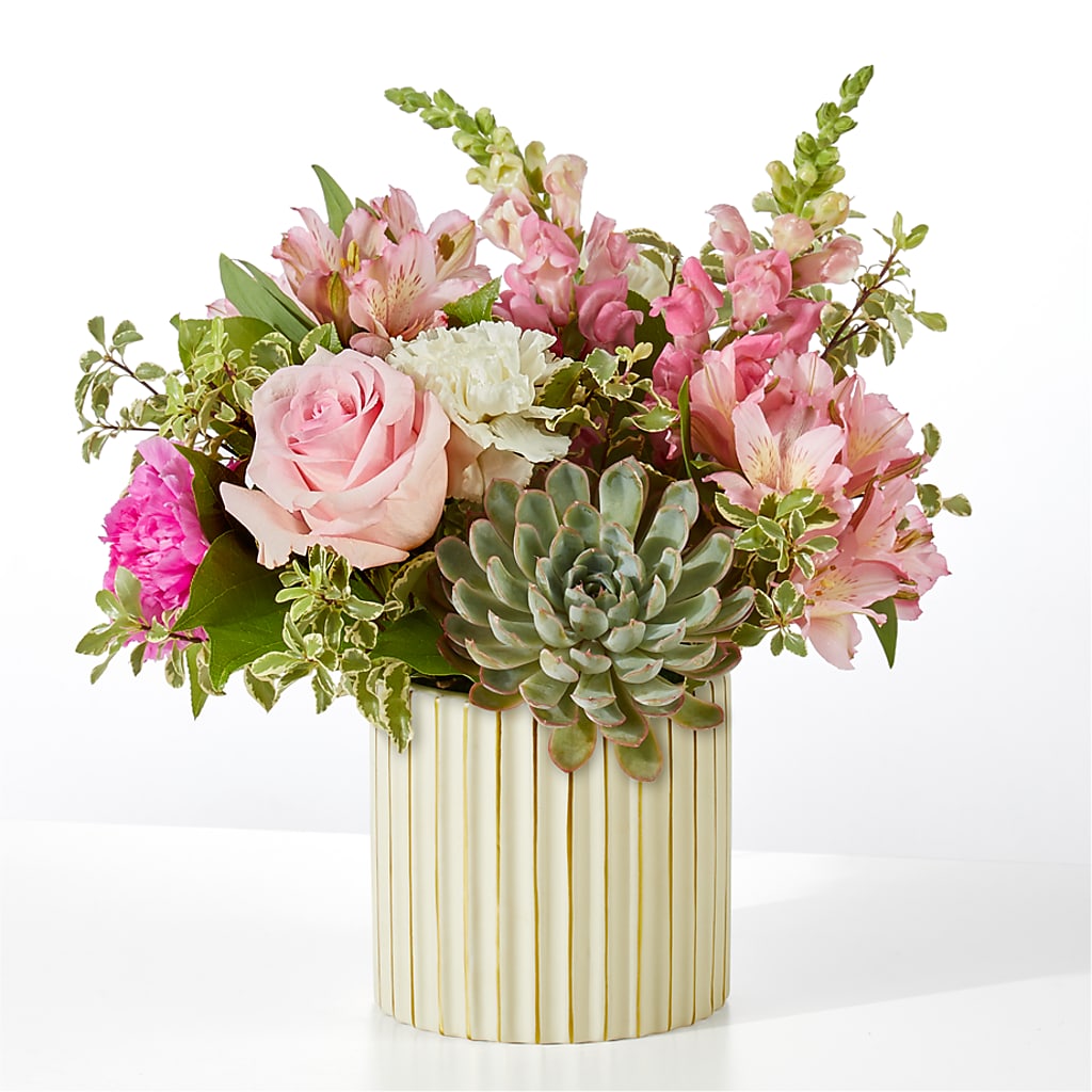 Magenta Musings Bouquet – Bittys Garden, Canon City CO
