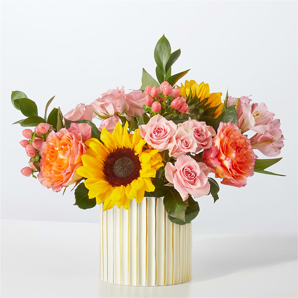 Sun's Out Bouquet – Bittys Garden, Canon City CO