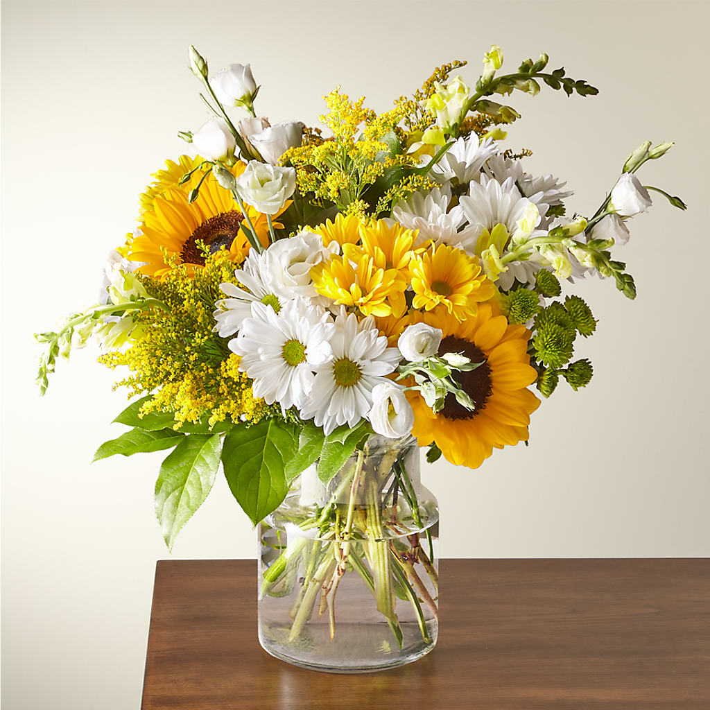Hello Sunshine Bouquet – Bittys Garden, Canon City CO