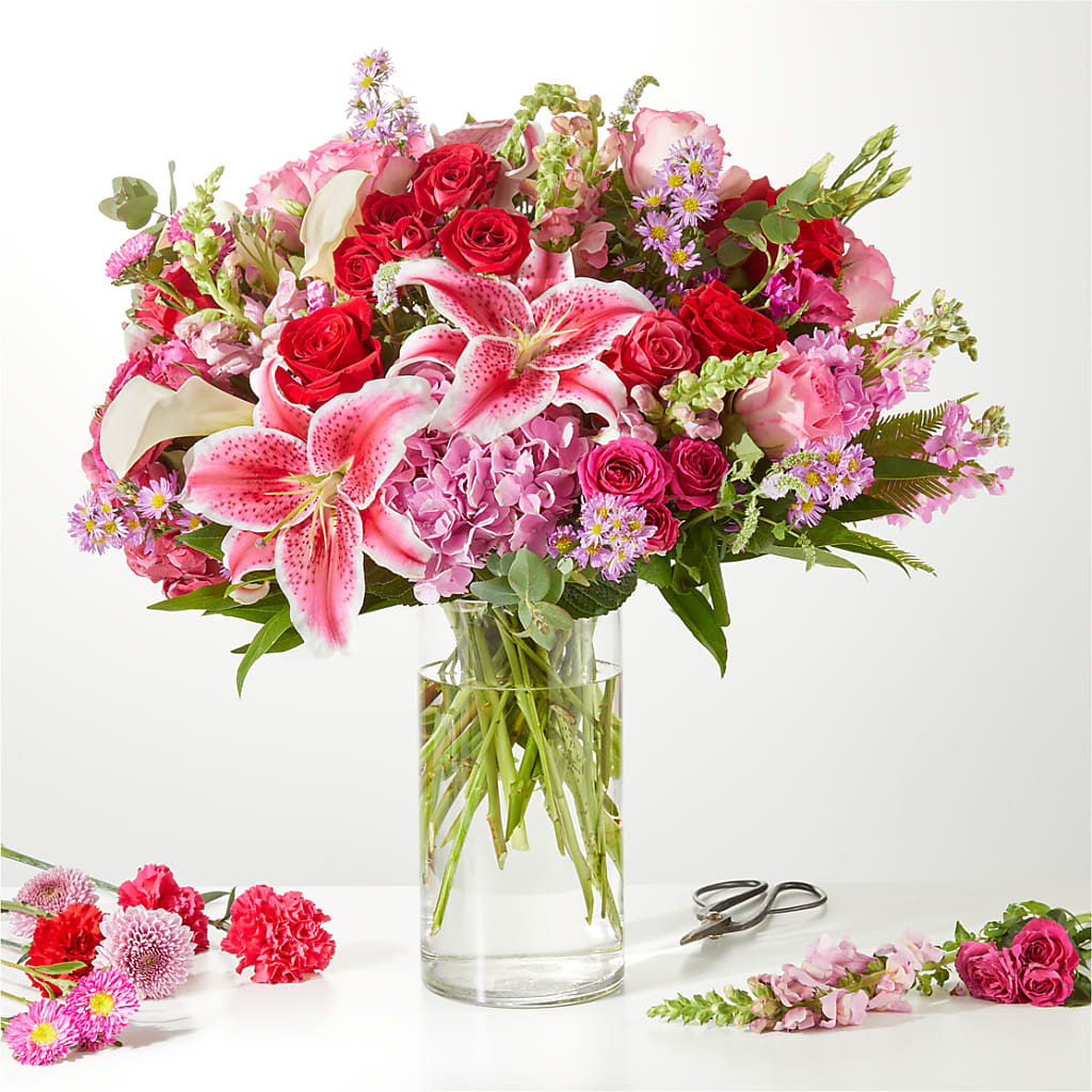 Swooning Over You - A Luxury Florist Original – Bittys Garden, Canon City CO