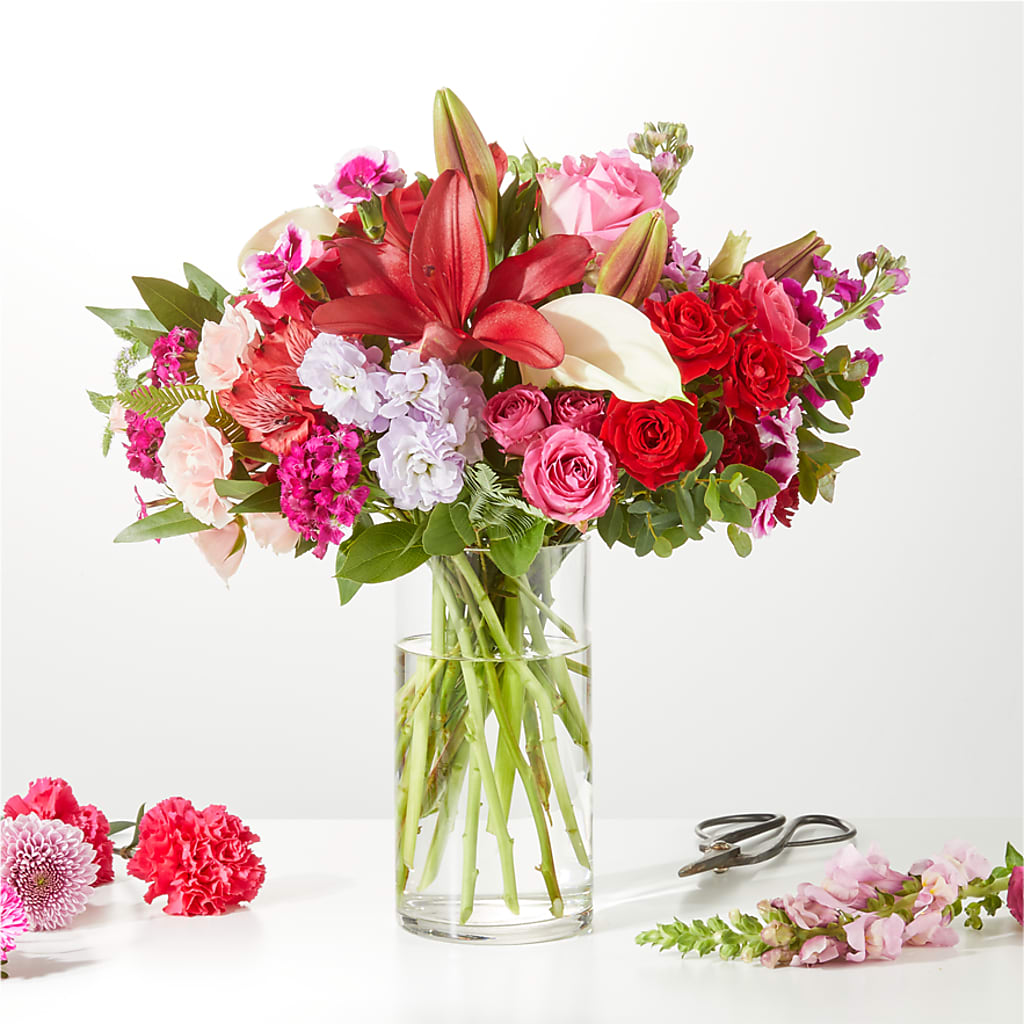Swooning Over You - A Luxury Florist Original – Bittys Garden, Canon City CO