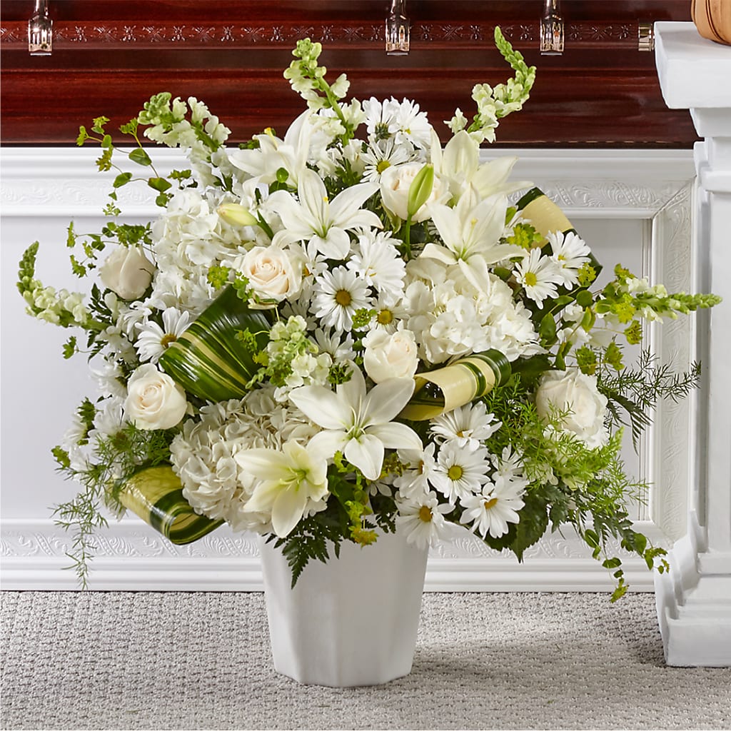 Thoughts of Tranquility Floor Basket – Bittys Garden, Canon City CO
