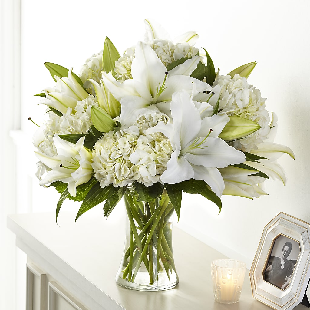 Compassionate Lily Bouquet – Bittys Garden, Canon City CO