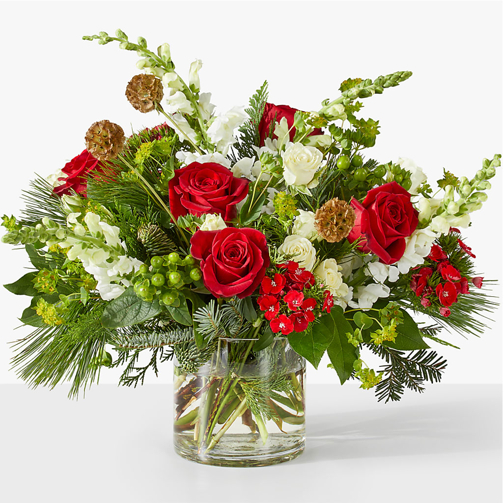 Deck the Halls Bouquet – Bittys Garden, Canon City CO