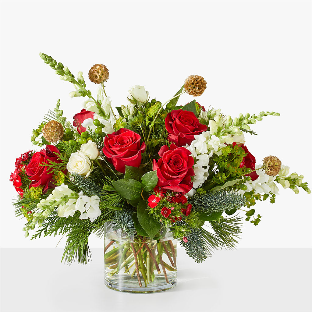 Deck the Halls Bouquet – Bittys Garden, Canon City CO