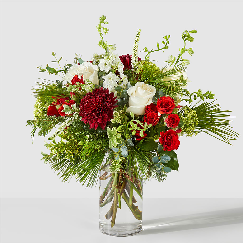 Favorite Traditions Bouquet – Bittys Garden, Canon City CO