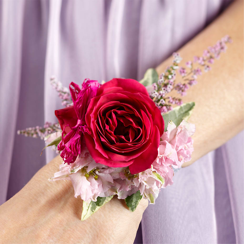 Rose Charm Corsage – Bittys Garden, Canon City CO