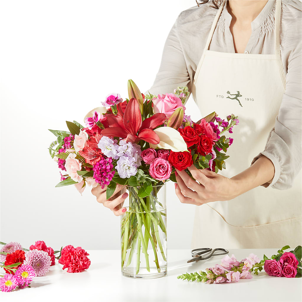 Swooning Over You - A Luxury Florist Original –  Bittys Garden, Canon City CO