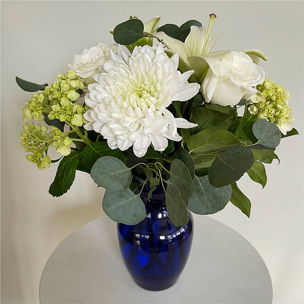 Snowy Dreams Bouquet –  Bittys Garden, Canon City CO