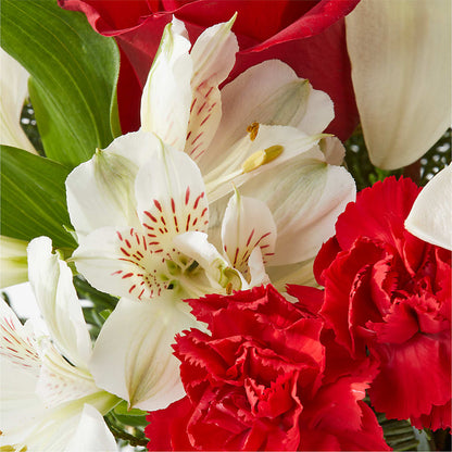 Holiday Season Bouquet –  Bittys Garden, Canon City CO
