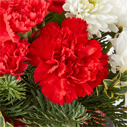 Christmas Market Bouquet –  Bittys Garden, Canon City CO