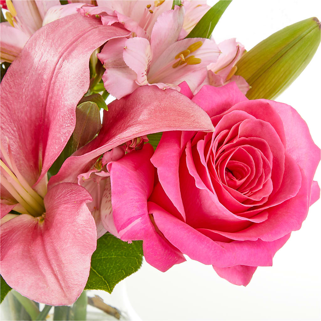 Lots of Love Bouquet –  Bittys Garden, Canon City CO