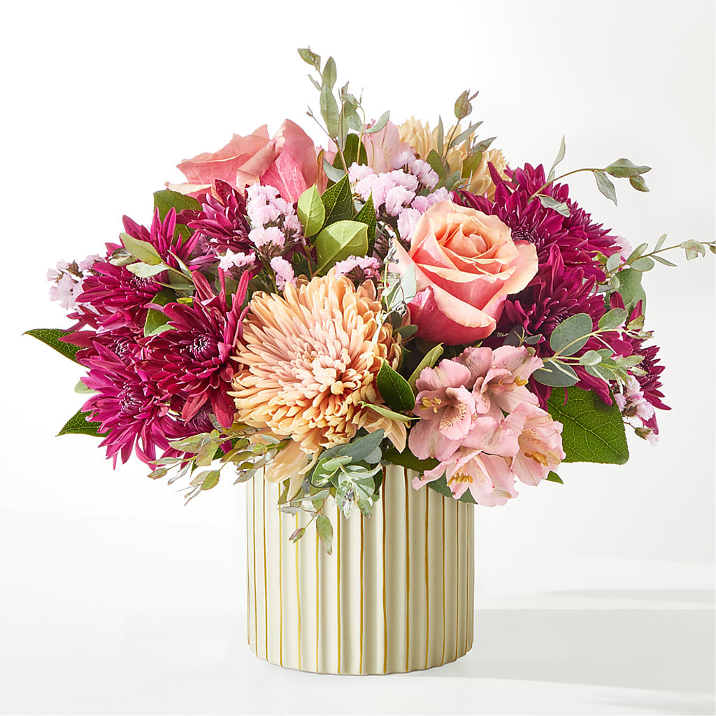 Berry Cobbler Bouquet with Ivory Vase –  Bittys Garden, Canon City CO
